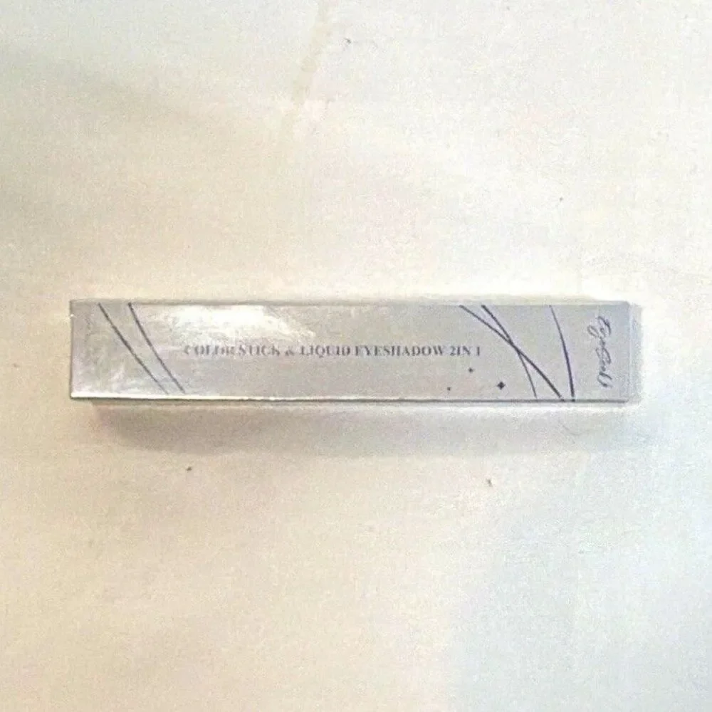 Eye seek Liquid Eyeliner Liquid Cream Matte Long Lasting Unscented 0.06 fl oz